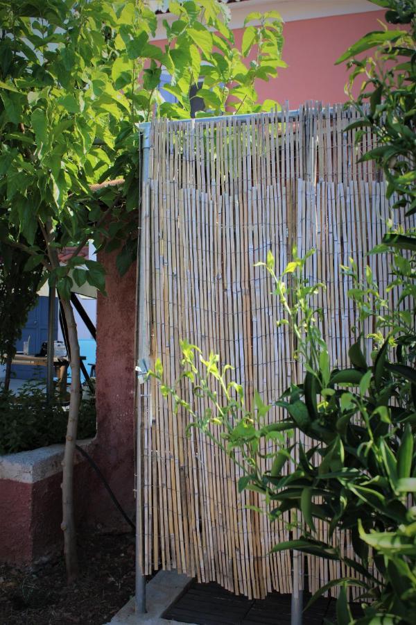 Locrihouse-Stylish Comfortable Home In Galaxidi ภายนอก รูปภาพ